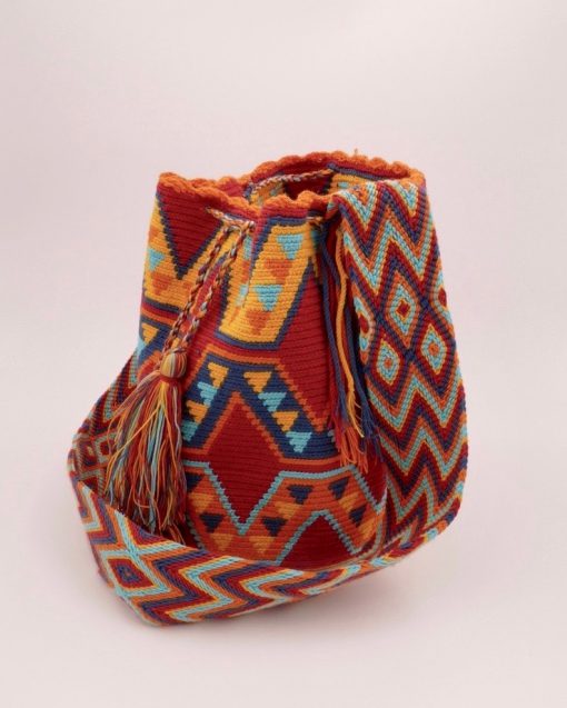Colombian bag with unique design and colors